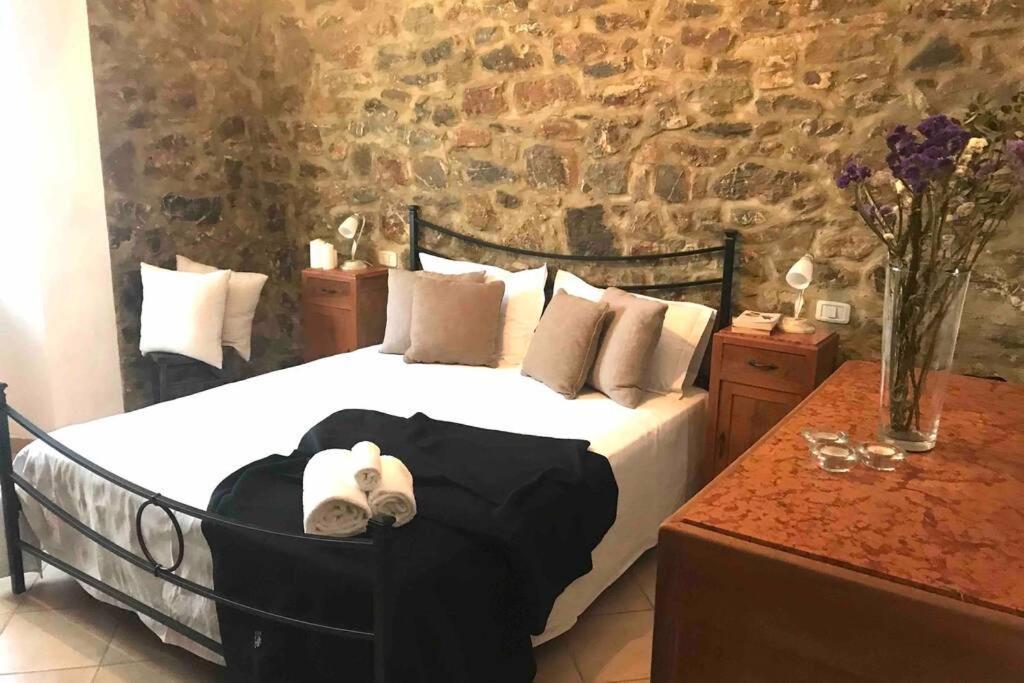 Villetta Indipendente Con Giardino Campiglia d'Orcia Luaran gambar